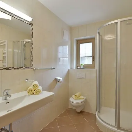 Casa de hóspedes Gredler 3*